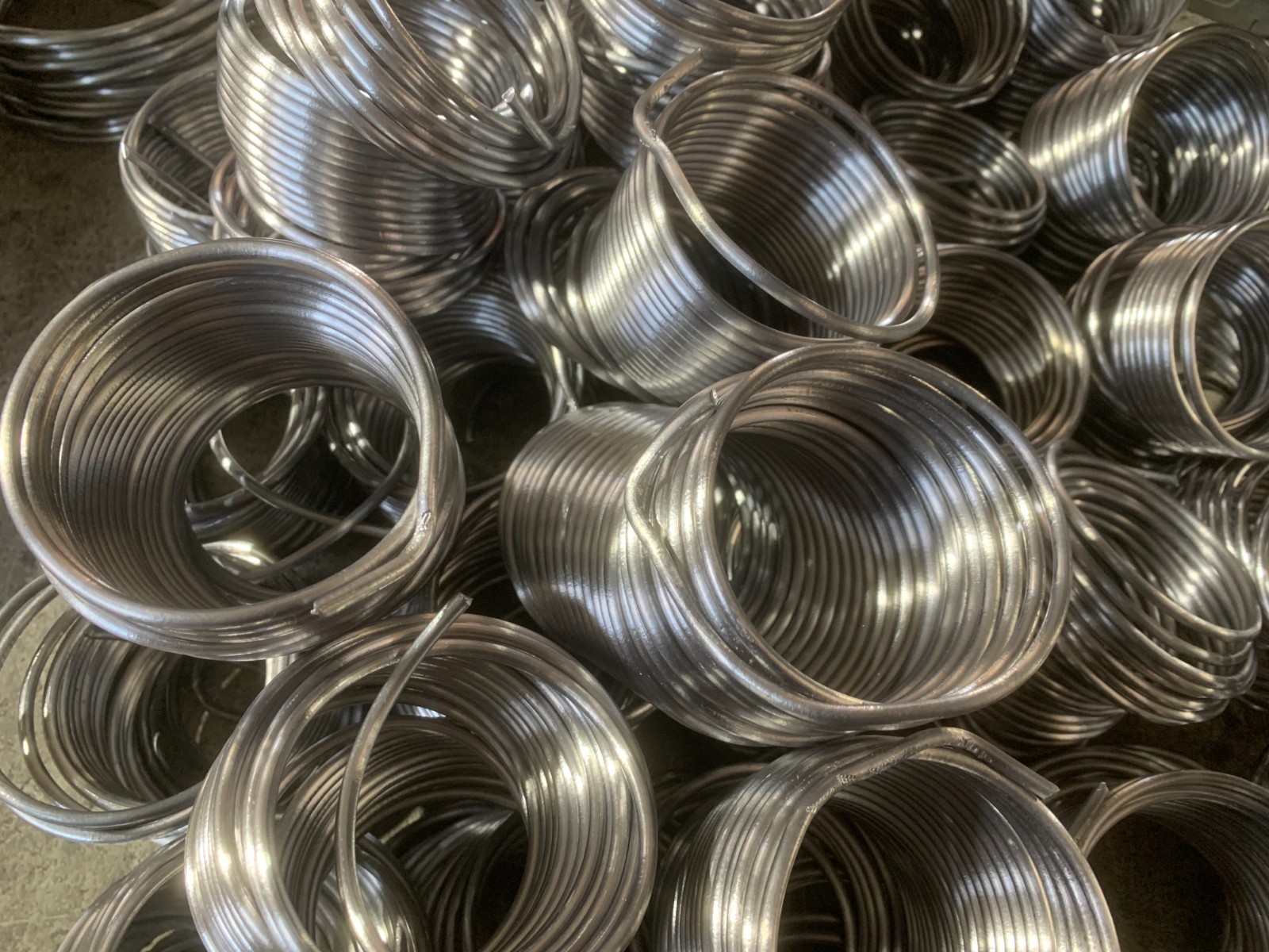 巴彦淖尔铅丝生产厂家